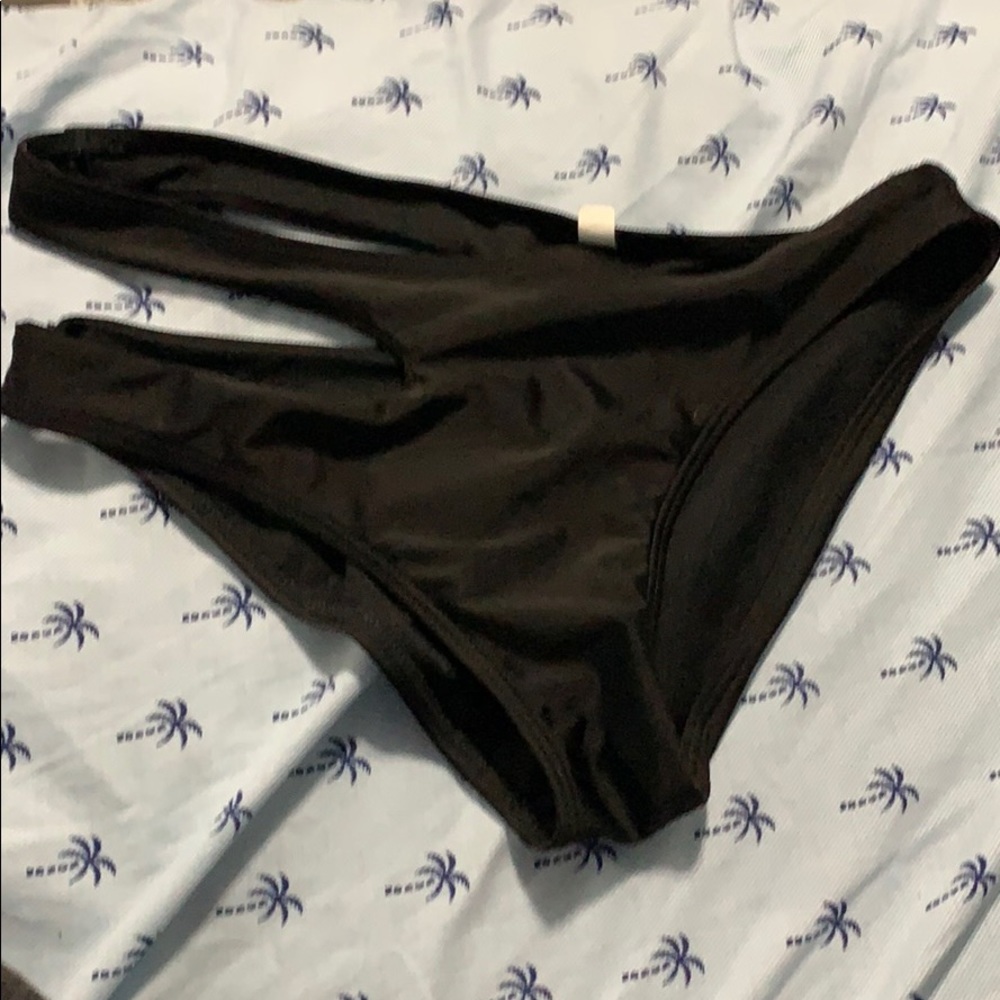 Never worn black bikini bottoms